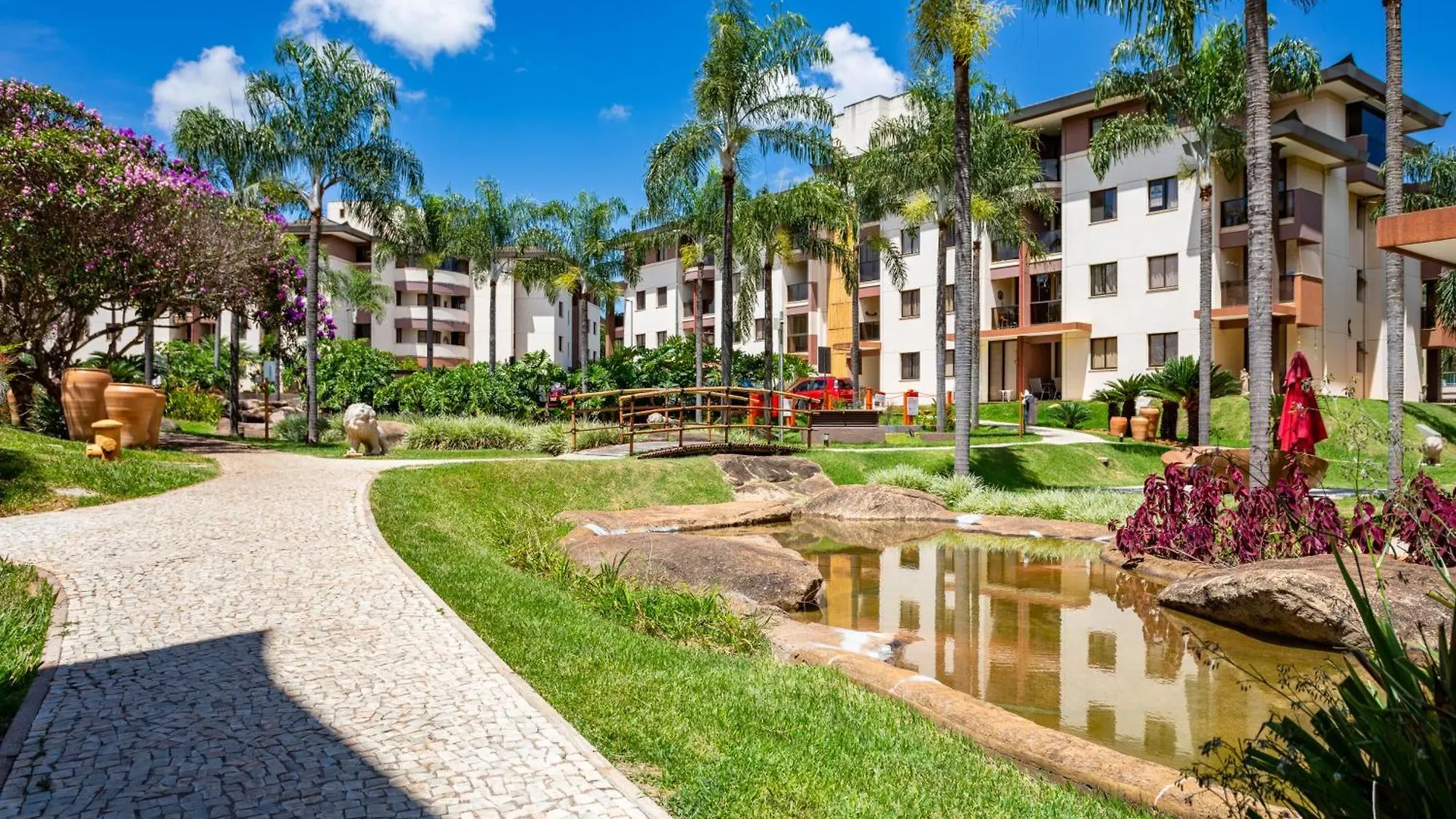 Life Resorts - J 215 - Beira Lago - Piscina - Clube - Refugio Do Casal - By Hospede Facil Brasilia 0*,